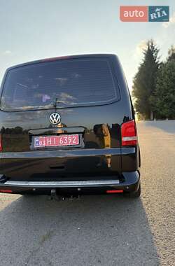 Минивэн Volkswagen Multivan 2015 в 