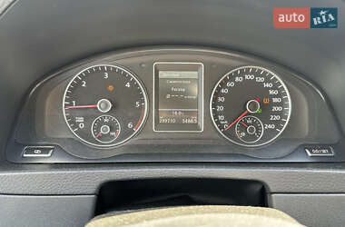 Минивэн Volkswagen Multivan 2012 в 