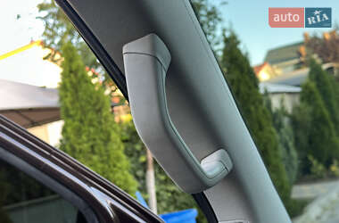 Минивэн Volkswagen Multivan 2015 в 