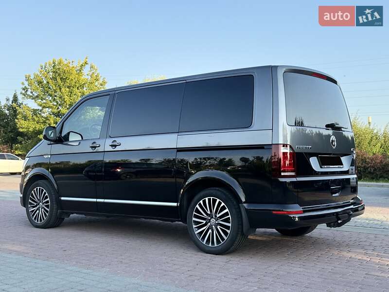 Минивэн Volkswagen Multivan 2018 в Львове