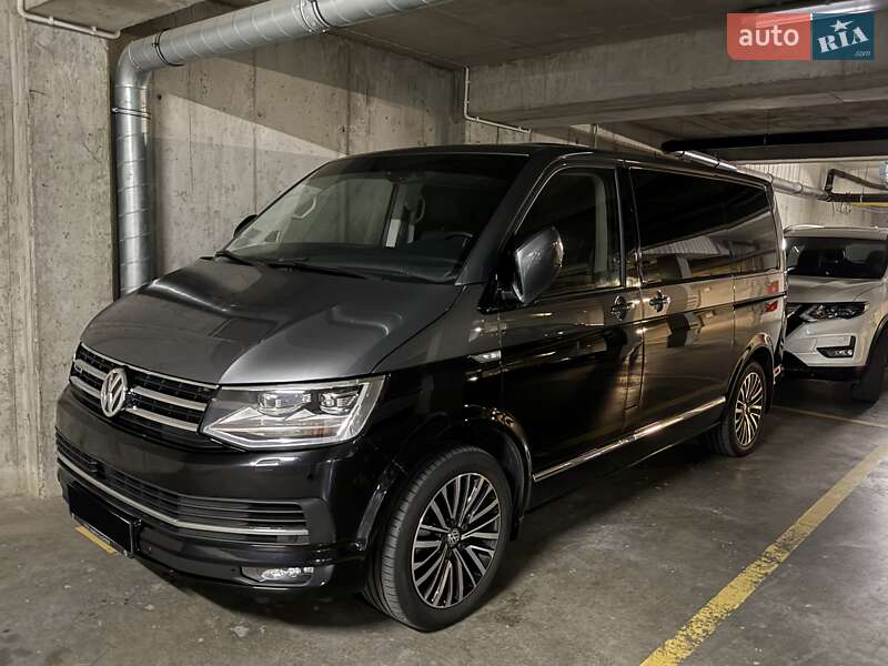 Минивэн Volkswagen Multivan 2018 в Львове