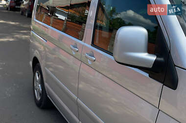 Минивэн Volkswagen Multivan 2009 в 