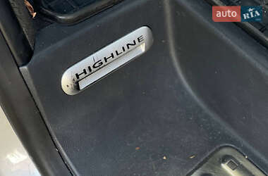 Минивэн Volkswagen Multivan 2009 в 