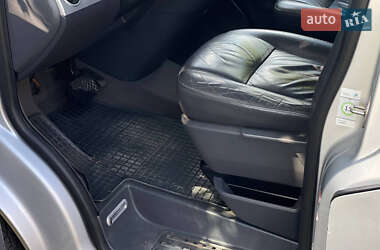 Минивэн Volkswagen Multivan 2009 в 
