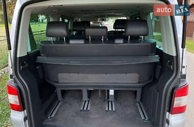Минивэн Volkswagen Multivan 2009 в 
