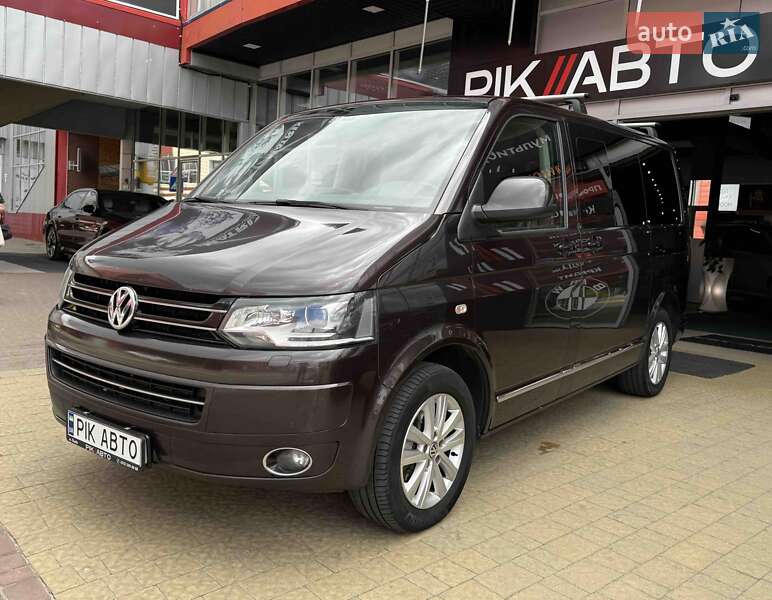 Минивэн Volkswagen Multivan 2014 в Львове