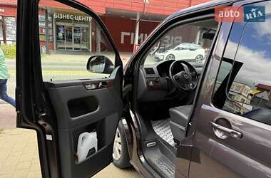 Минивэн Volkswagen Multivan 2014 в 