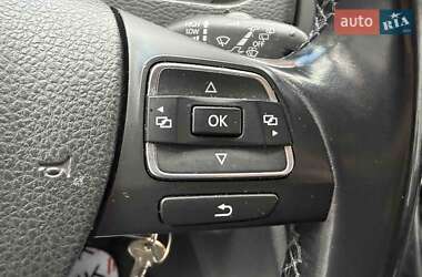 Минивэн Volkswagen Multivan 2014 в 