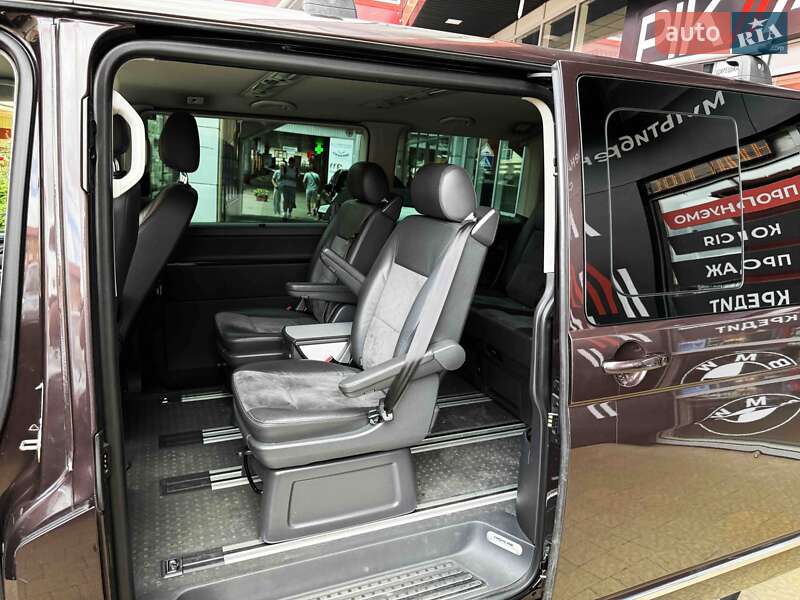 Минивэн Volkswagen Multivan 2014 в Львове
