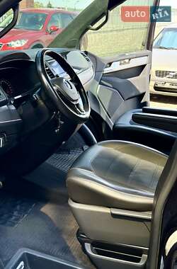 Минивэн Volkswagen Multivan 2016 в 