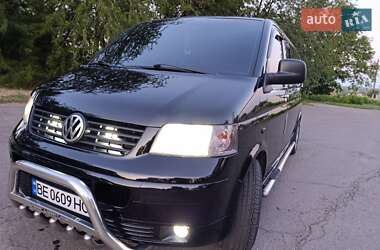 Минивэн Volkswagen Multivan 2004 в 