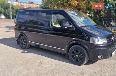 Минивэн Volkswagen Multivan 2013 в Львове