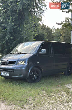 Минивэн Volkswagen Multivan 2008 в Киеве