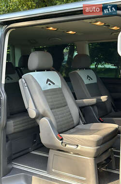 Минивэн Volkswagen Multivan 2008 в 