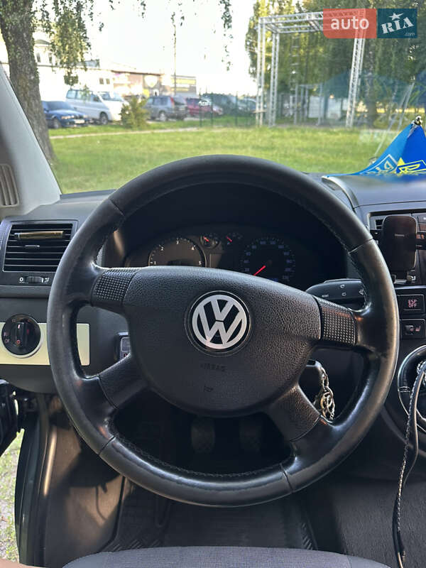 Минивэн Volkswagen Multivan 2008 в Киеве