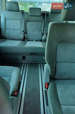 Минивэн Volkswagen Multivan 2007 в 