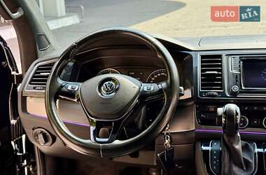 Минивэн Volkswagen Multivan 2016 в 