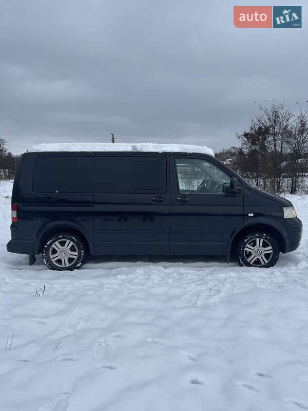 Мінівен Volkswagen Multivan 2008 в Бучі