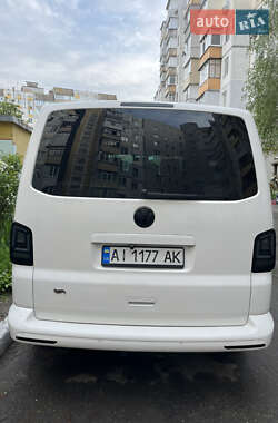 Минивэн Volkswagen Multivan 2013 в 