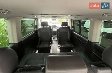 Минивэн Volkswagen Multivan 2013 в 