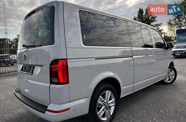 Минивэн Volkswagen Multivan 2020 в 
