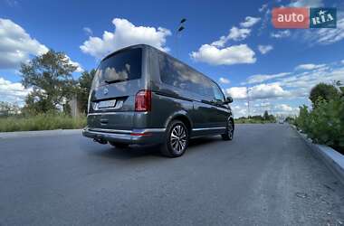 Минивэн Volkswagen Multivan 2018 в 