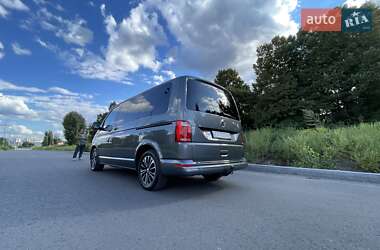 Минивэн Volkswagen Multivan 2018 в 
