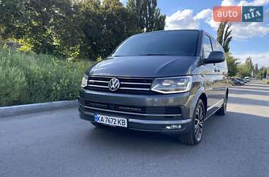Минивэн Volkswagen Multivan 2018 в 