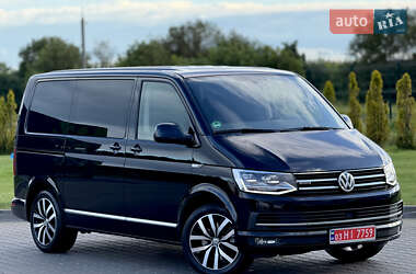 Мінівен Volkswagen Multivan 2016 в 
