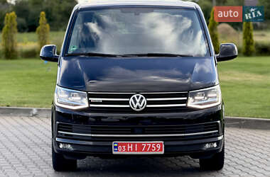 Мінівен Volkswagen Multivan 2016 в 