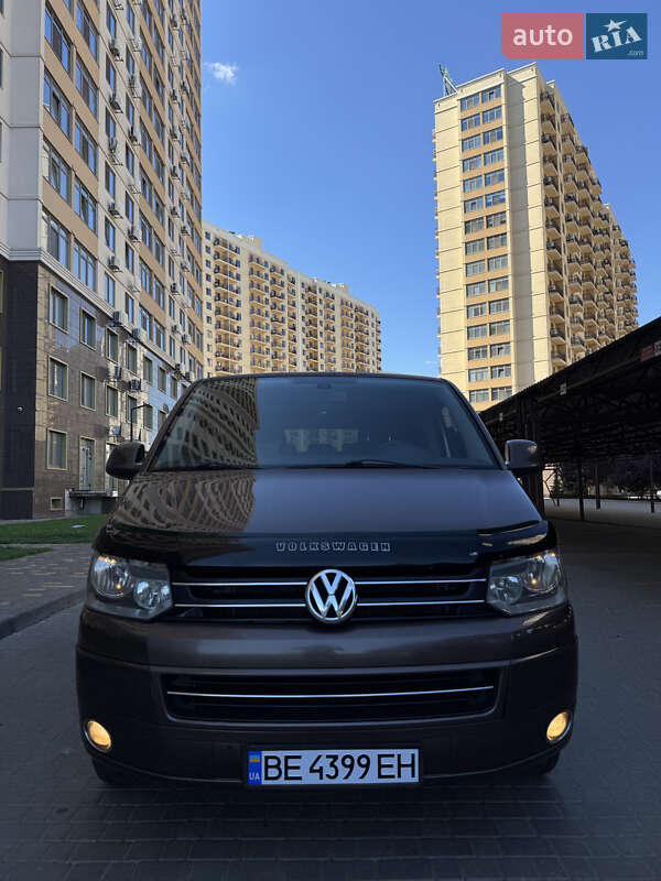 Минивэн Volkswagen Multivan 2010 в Одессе фото 30 Минивэн Volkswagen Multivan 2010 в Одессе