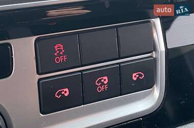 Мінівен Volkswagen Multivan 2019 в 