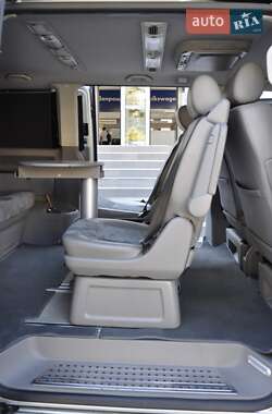 Минивэн Volkswagen Multivan 2006 в 