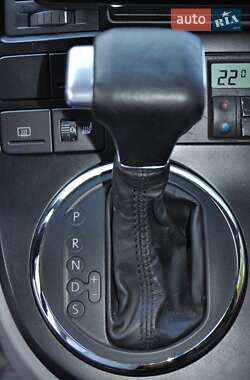 Минивэн Volkswagen Multivan 2006 в 