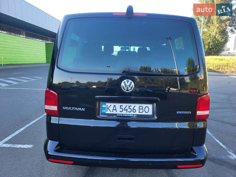 Минивэн Volkswagen Multivan 2015 в Киеве фото 5 Минивэн Volkswagen Multivan 2015 в Киеве