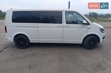 Мінівен Volkswagen Multivan 2017 в Долині