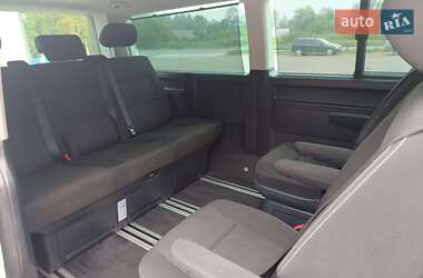 Мінівен Volkswagen Multivan 2017 в Долині