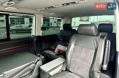 Мінівен Volkswagen Multivan 2011 в 