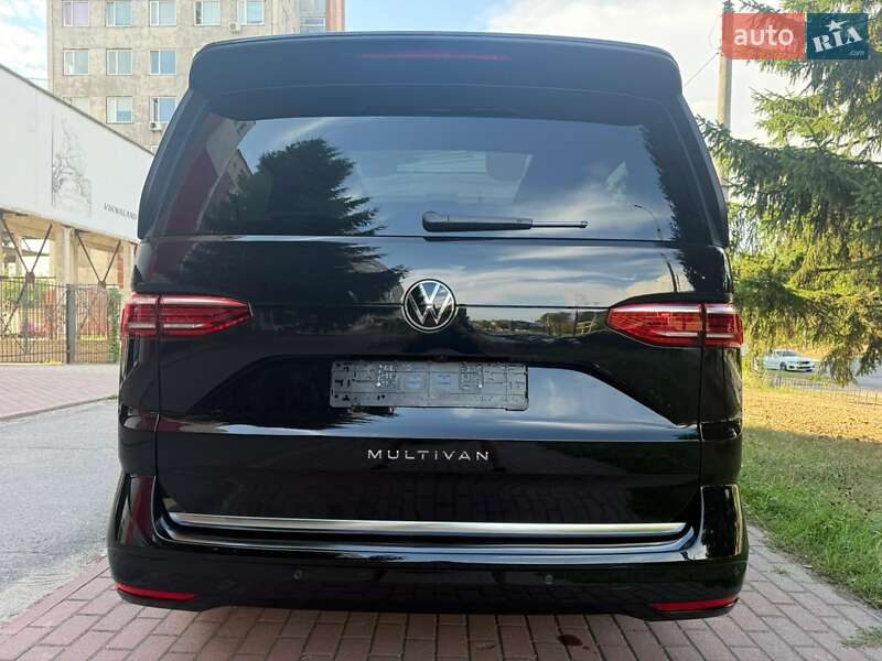Мінівен Volkswagen Multivan 2022 в Києві