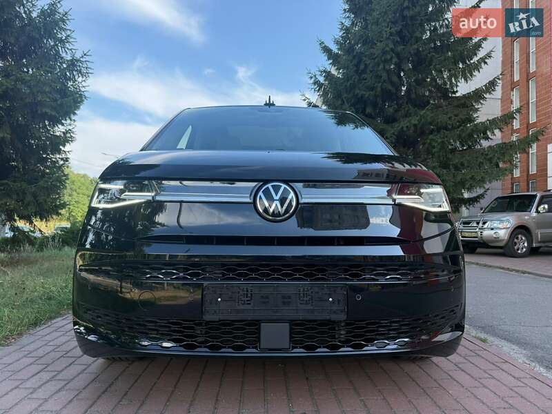 Мінівен Volkswagen Multivan 2022 в Києві