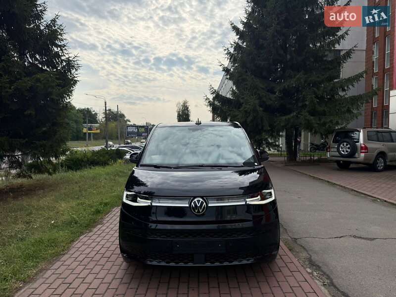 Мінівен Volkswagen Multivan 2022 в Києві