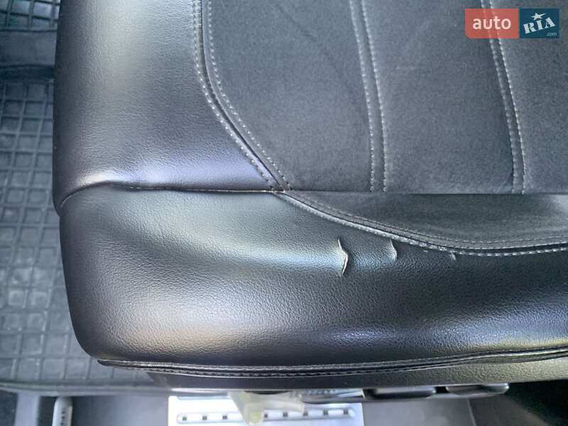 Минивэн Volkswagen Multivan 2017 в Киеве