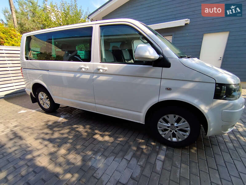 Минивэн Volkswagen Multivan 2010 в Киеве фото 9 Минивэн Volkswagen Multivan 2010 в Киеве