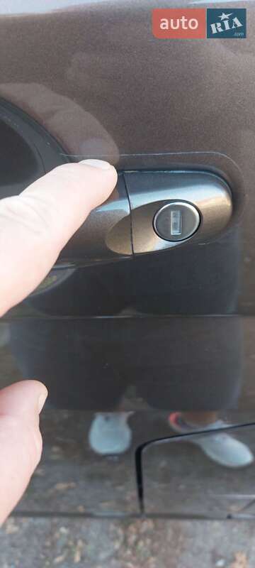 Минивэн Volkswagen Multivan 2011 в Прилуках