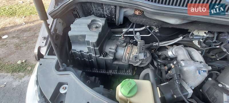 Минивэн Volkswagen Multivan 2011 в Прилуках