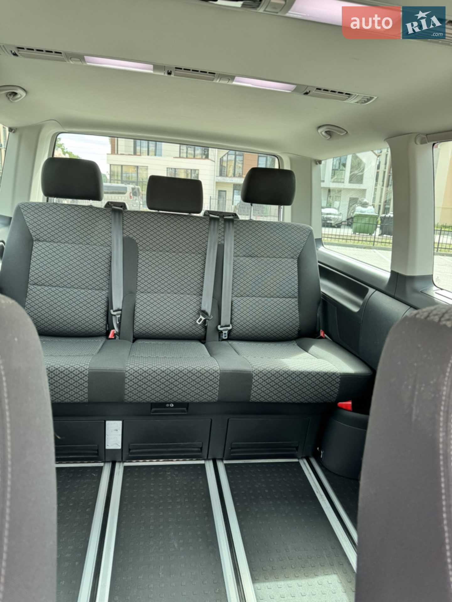 2020 Volkswagen Multivan - мініатюра 19