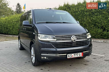 Минивэн Volkswagen Multivan 2020 в 