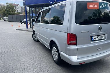 Минивэн Volkswagen Multivan 2009 в 