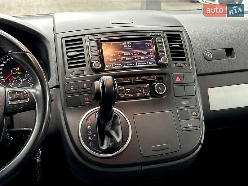 Минивэн Volkswagen Multivan 2015 в Харькове фото 26 Минивэн Volkswagen Multivan 2015 в Харькове