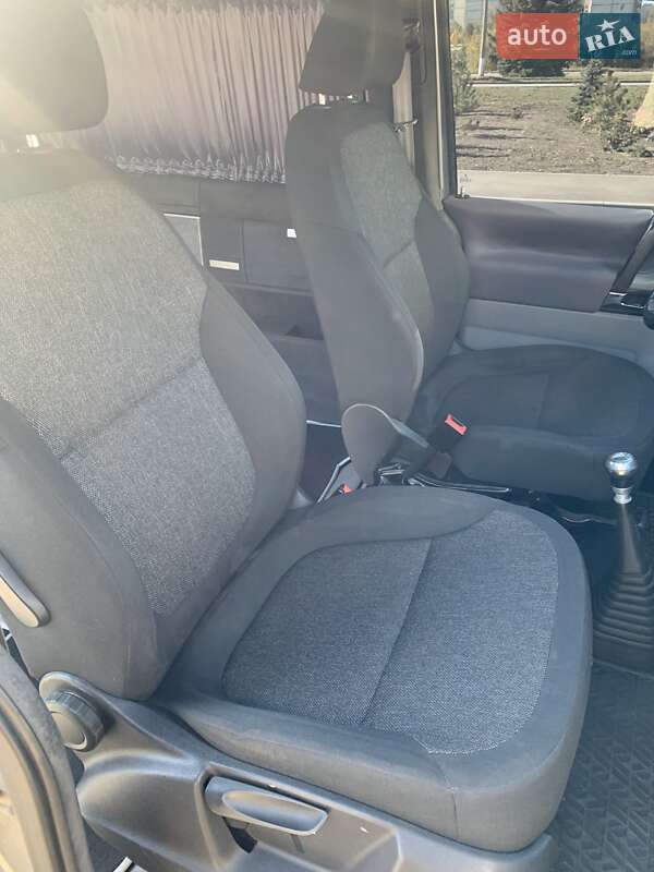 Минивэн Volkswagen Multivan 2002 в Харькове фото 13 Минивэн Volkswagen Multivan 2002 в Харькове